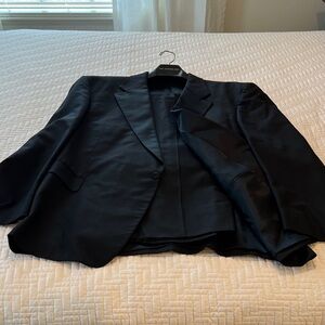 Johnny Bench Classic Black Tuxedo